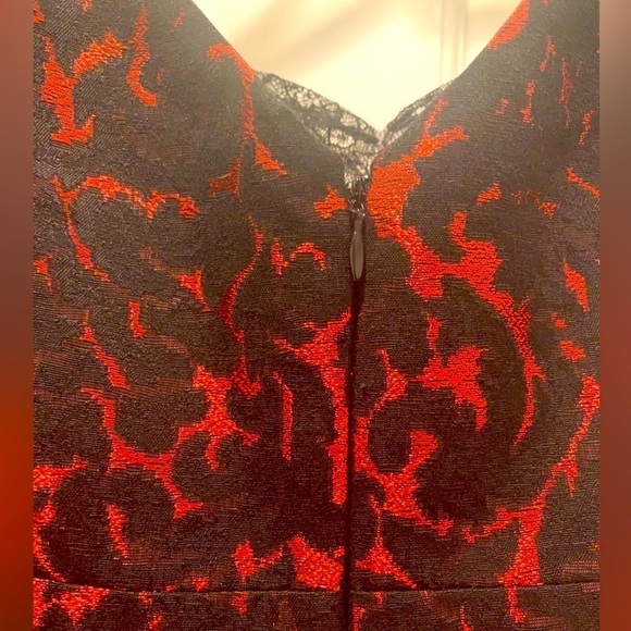 Nanette Lepore Red/black Lace dress Size 4 - Picture 7 of 7